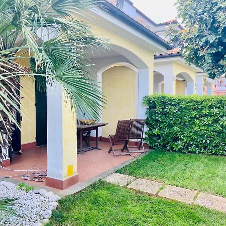 Villa Claudia A 400M Dal Mare Porto Recanati Exterior foto